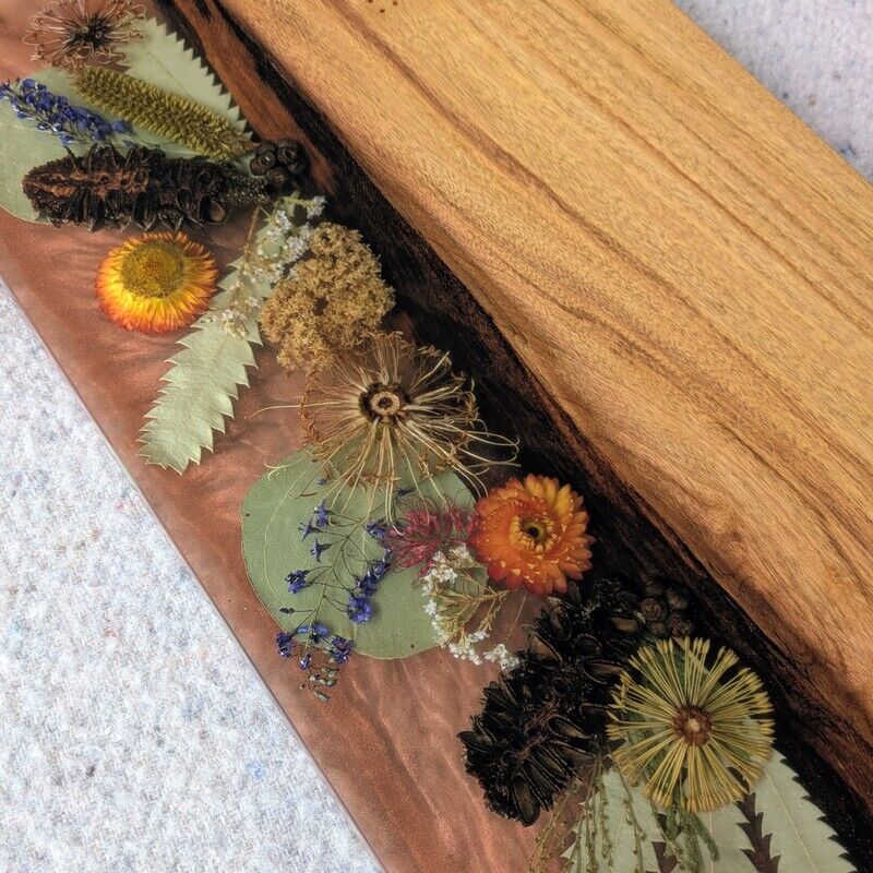 Resin art serving board with handles - Image 4
